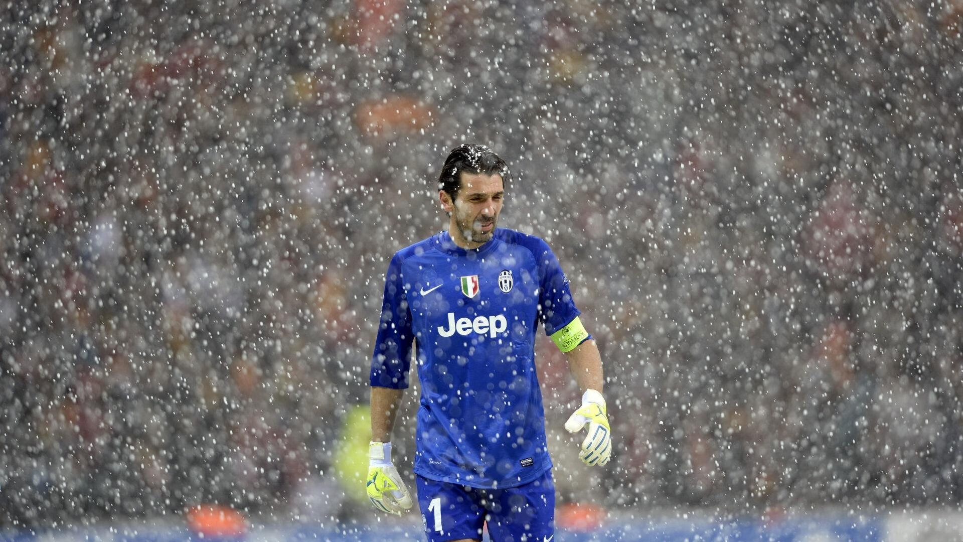 【专属训练营】明星运动员的日常训练计划揭秘,明星锻炼身体的方案