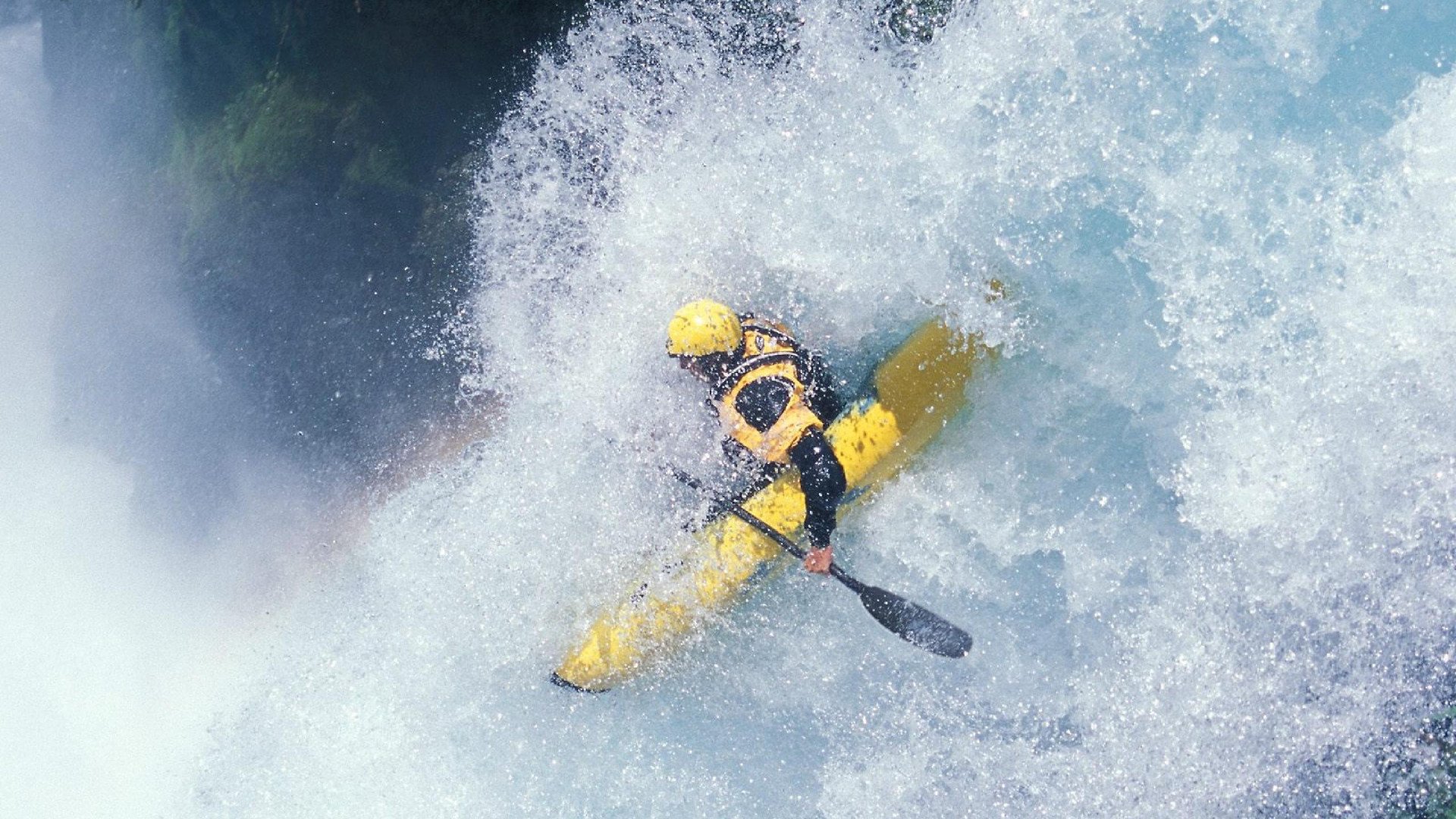 英超著名球队启动新海报“文化运动”，吸引年轻粉丝，英超宣传片主题曲